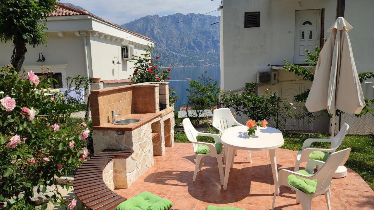 Holiday House In The Kotor Bay ภายนอก รูปภาพ
