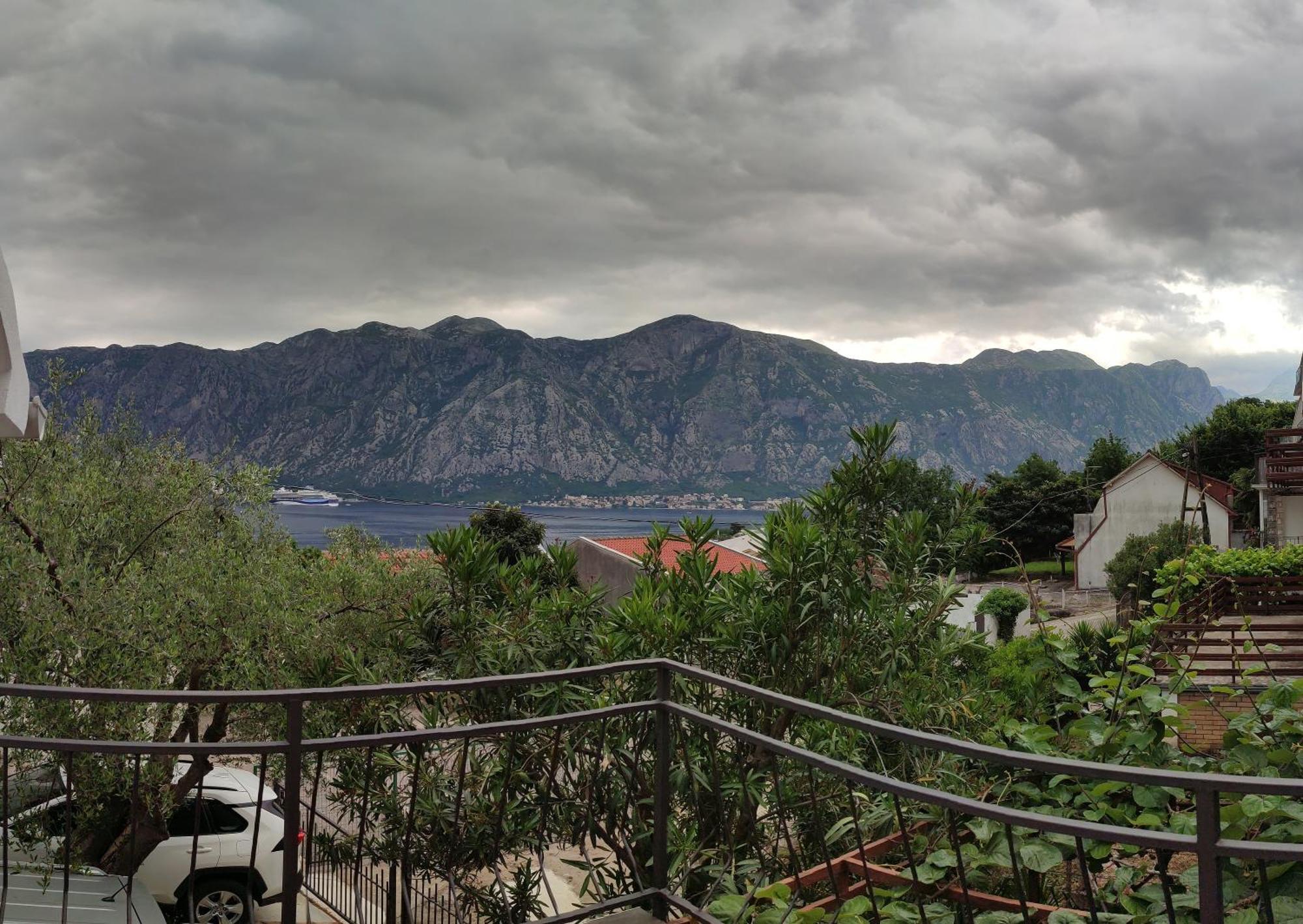 Holiday House In The Kotor Bay ภายนอก รูปภาพ