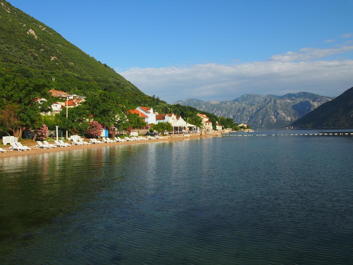 Holiday House In The Kotor Bay ภายนอก รูปภาพ